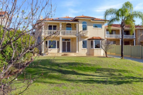 Beautiful House with a view!